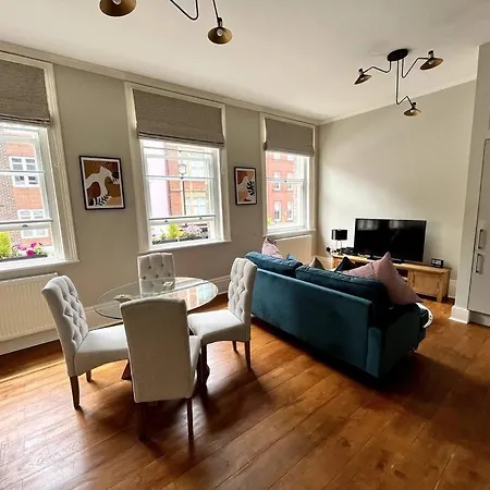 Stunning 2 Bedroom Apartment In Marylebone High St London Exterior photo