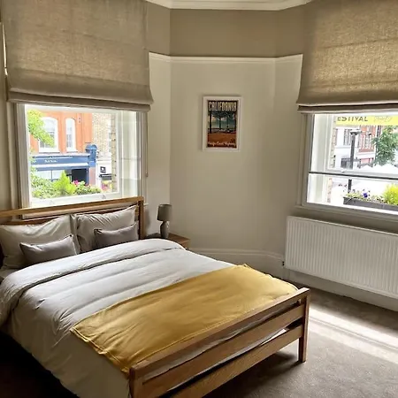 Stunning 2 Bedroom Apartment In Marylebone High St London Exterior photo